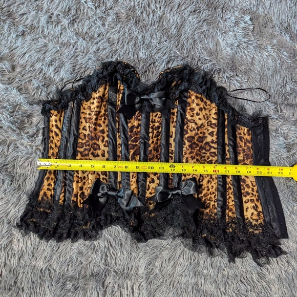 RARE Mystery House Leopard Corset Costume M/S EUC - Picture 11 of 11
